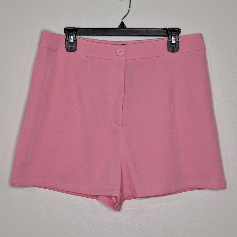 NEW Pretty Little Thing Tall Baby Pink Tailored Shorts - Picture 2 of 11